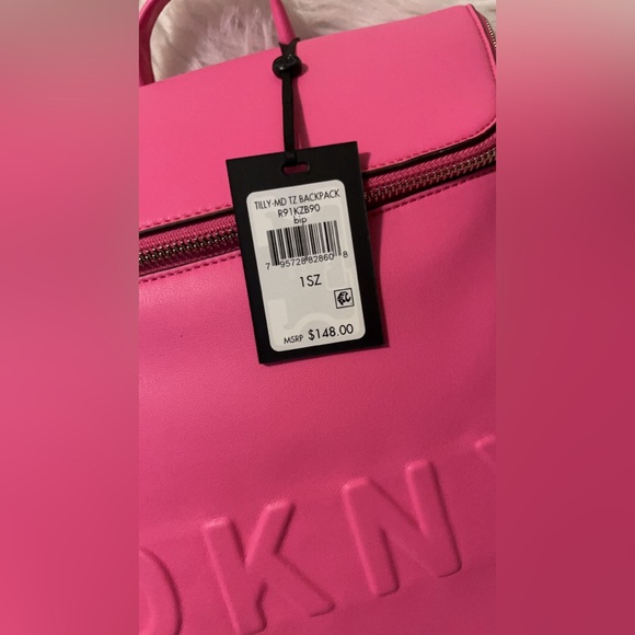 🩷Dkny Backpack🩷 - Picture 3 of 5